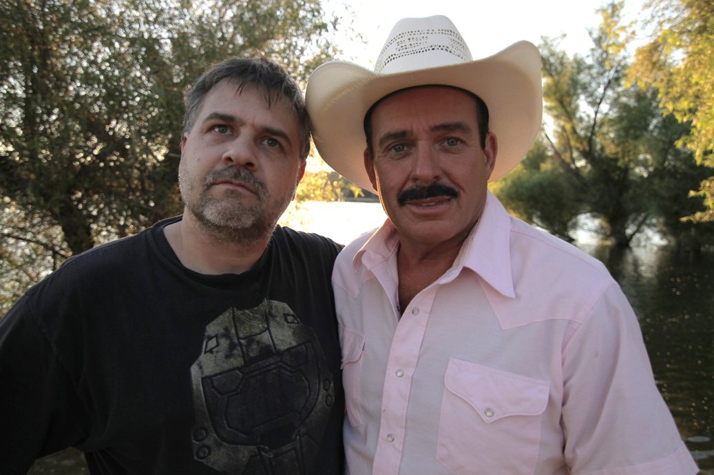 Gerald Martin Davenport & Rob Tillitz on the set of the the WATERING hole (2011).